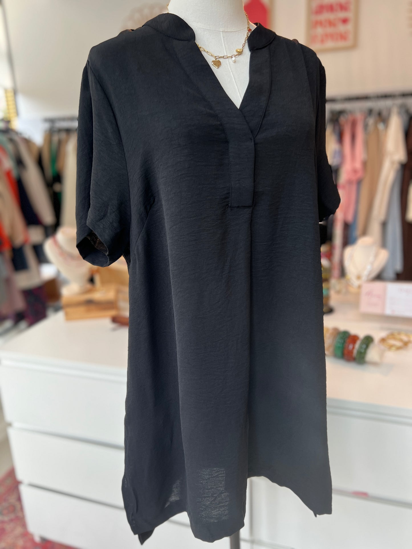 ROBE BASILE