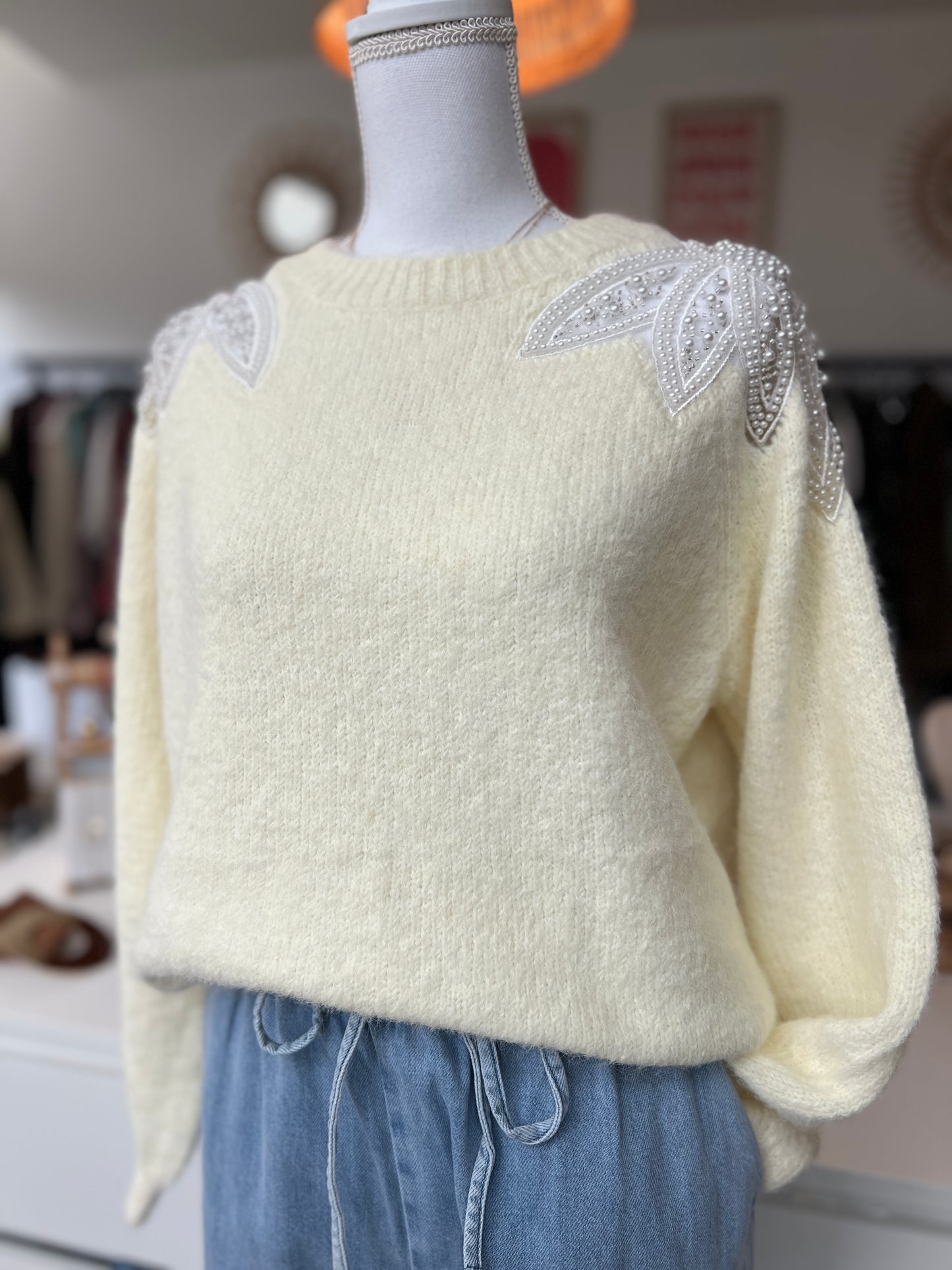 PULL YELLOW